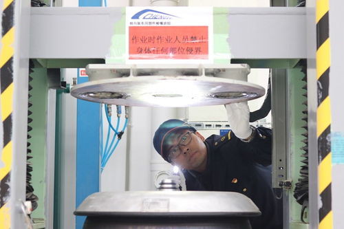 彝族小伙 李老師 的春運故事