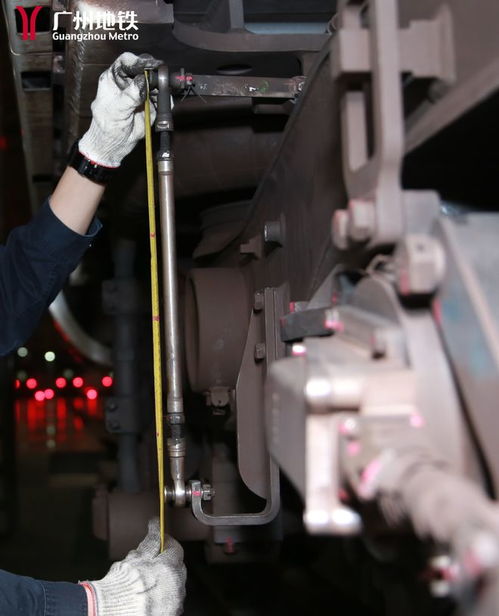 地鐵列車空氣彈簧熱壓平板機中的限高技術(shù)解析